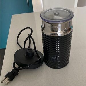 Nespresso Black Milk Frother